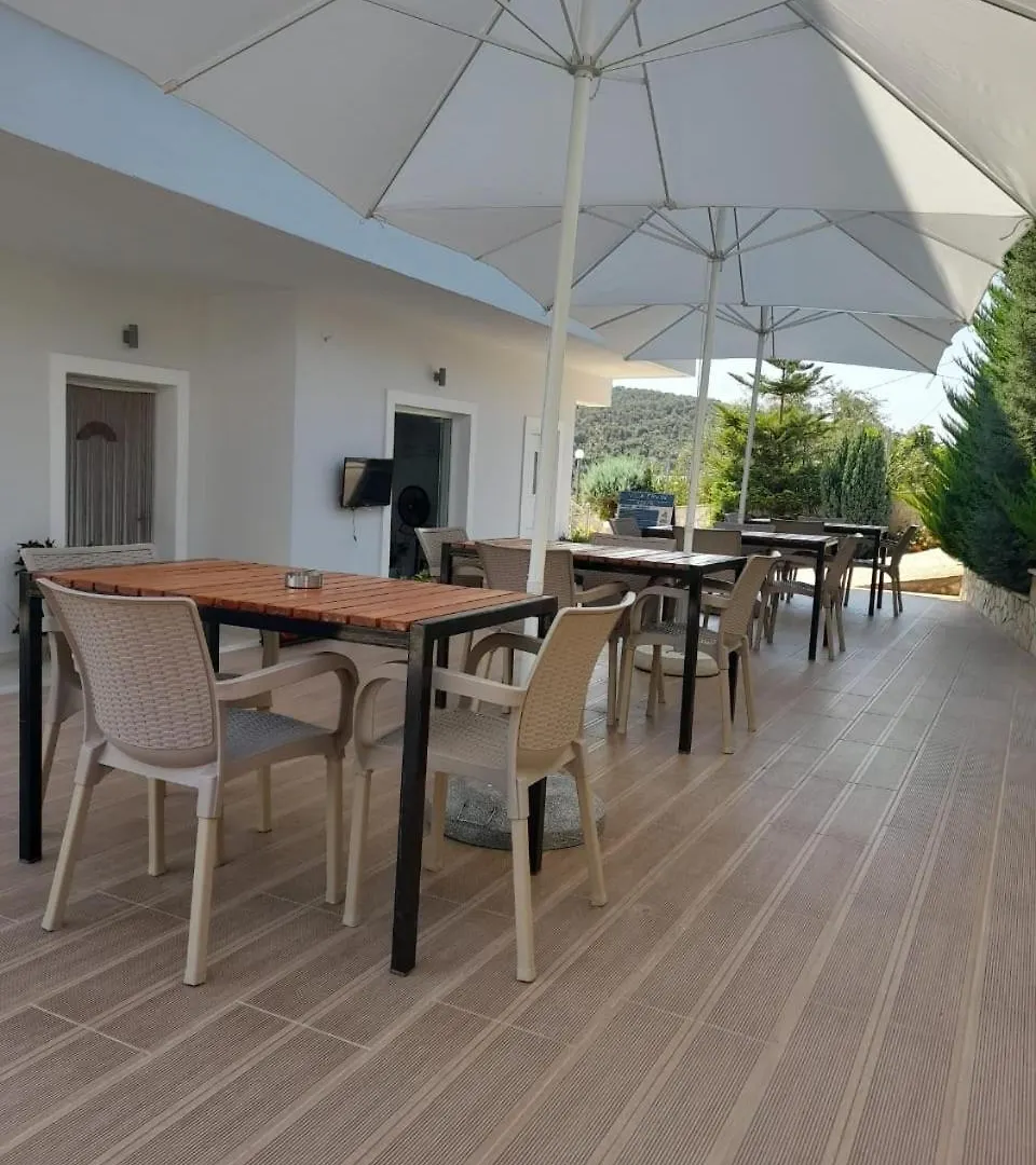 Vila Ervin Ksamil