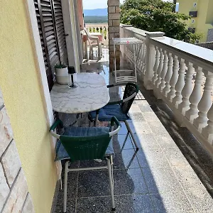 apartman-nido-krk-island.primorje-gorskikotar.com/